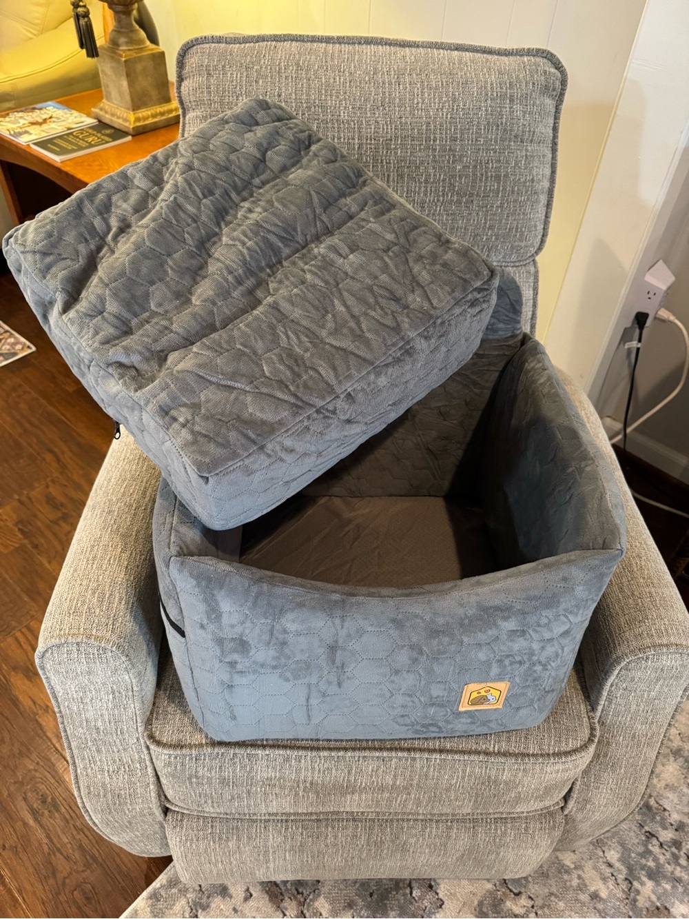 Plush Gray Dog Car Booster Seat - Secure Pet Travel - Picture 3 of 6